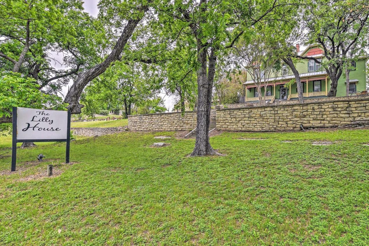 The Lilly House Historic Glen Rose Home With Porch! Exteriér fotografie