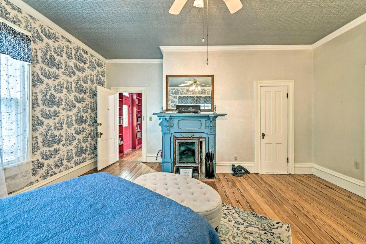 The Lilly House Historic Glen Rose Home With Porch! Exteriér fotografie